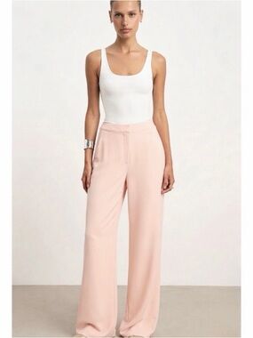 NWT boa. Effortless Wide Leg Trouser size Medium reg $115